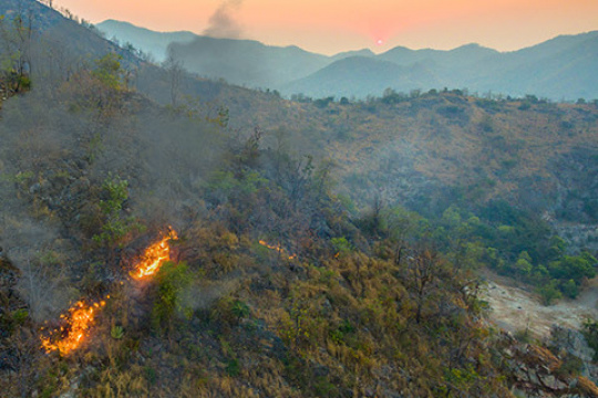 detección incendios anafi thermal atyges